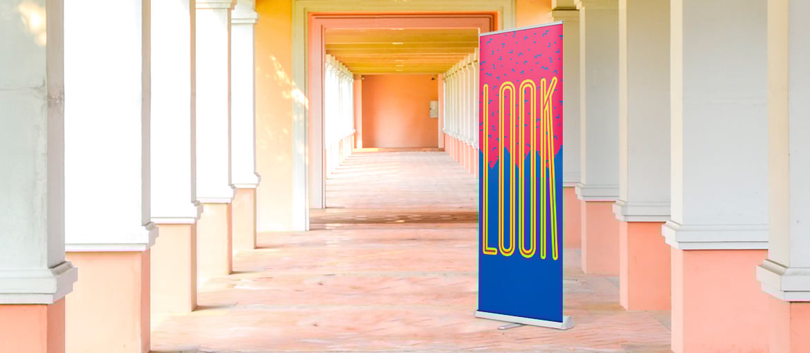 Everyone can say “I love you”. Few can assemble a Roller Banner in five easy steps