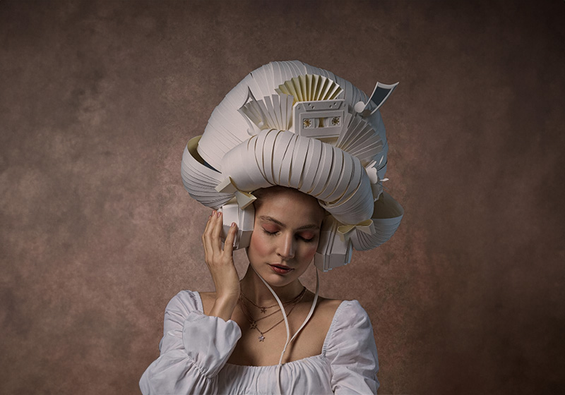 Don Nadie, the magic of paper